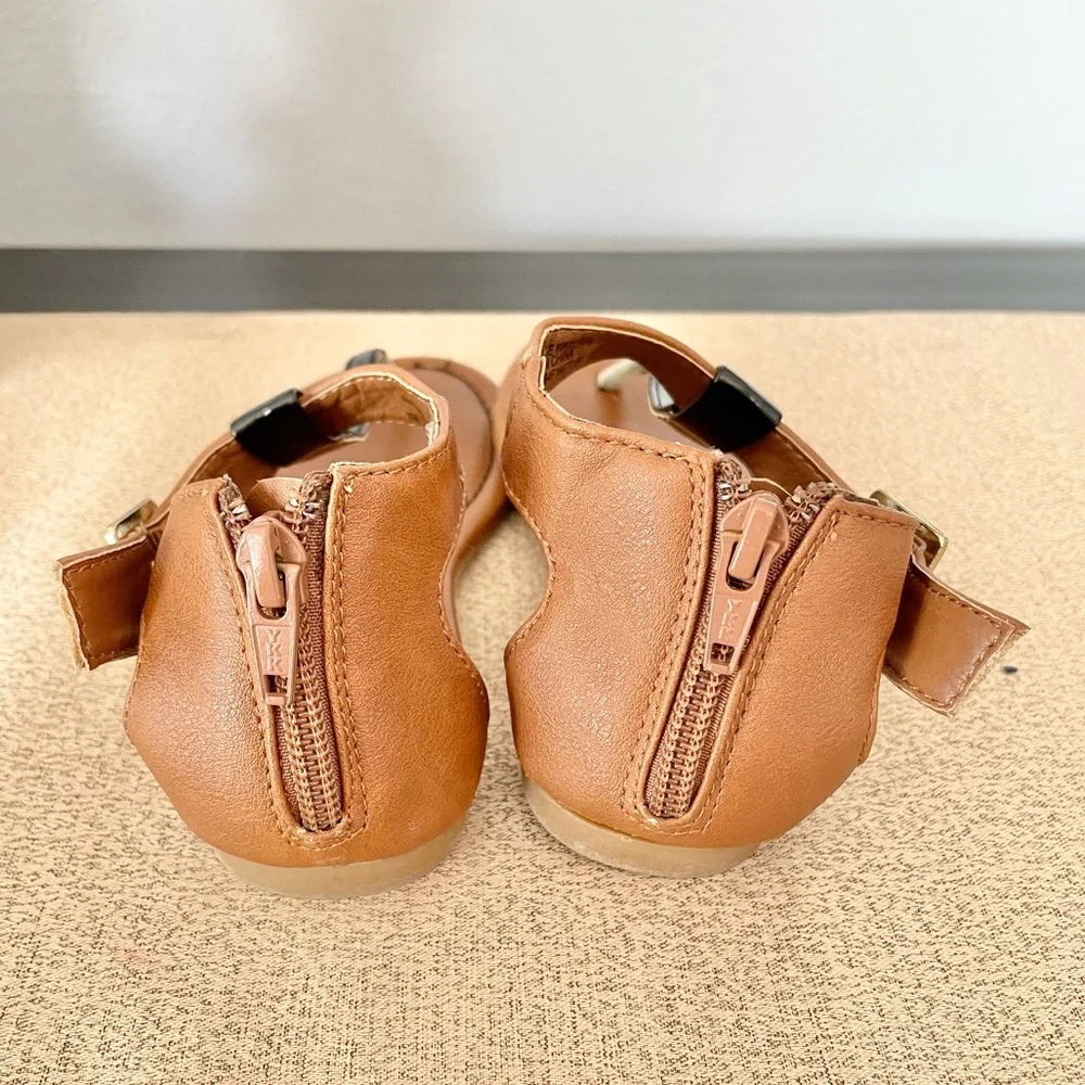 Girl’s Xhilaration Ankle Strap Thong Sandals